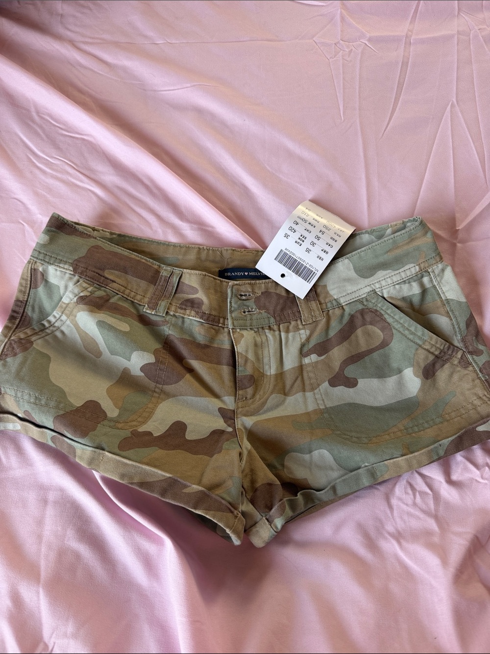 Brandy Melville camo shorts